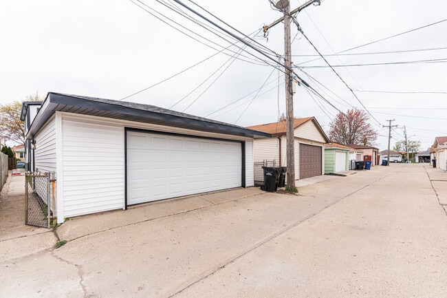 Photo - 4129 N Oketo Ave