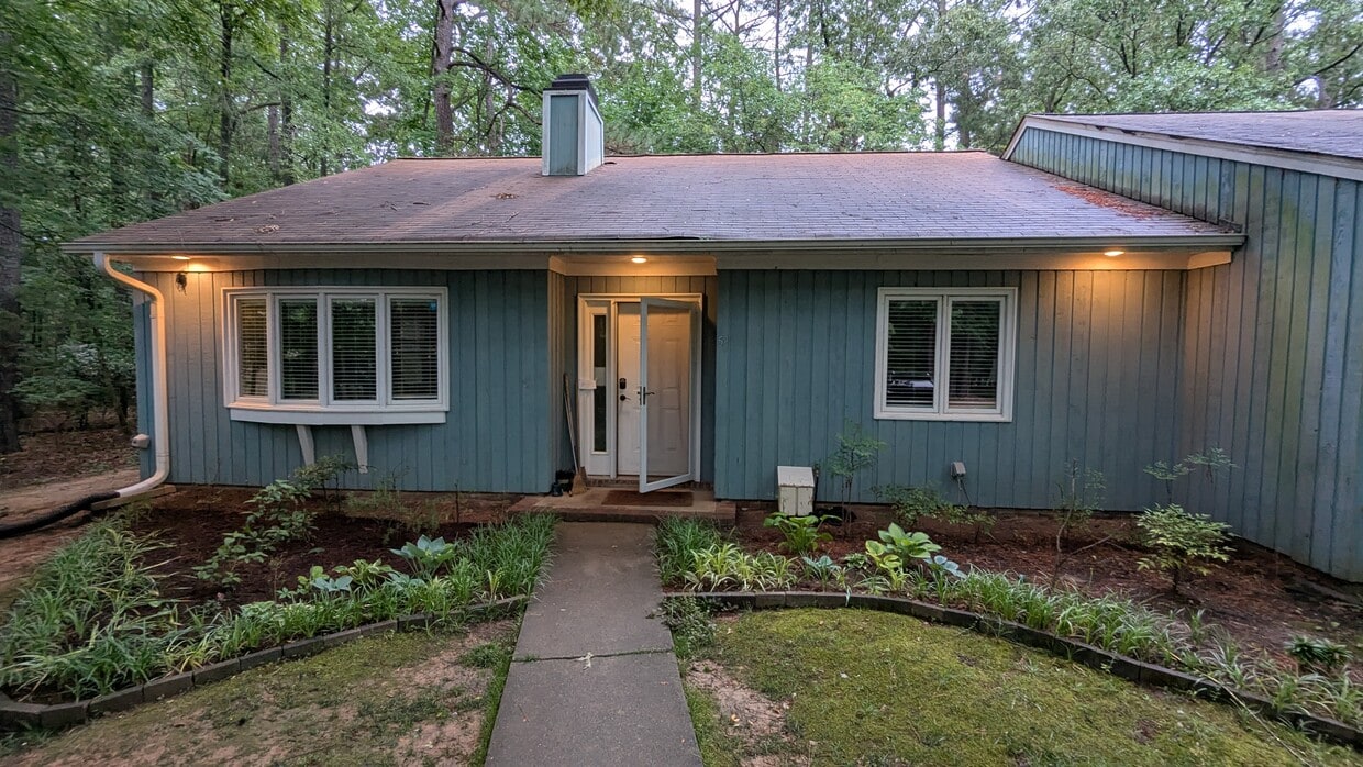 Photo - 55 Candytuff Ln (Durham, NC)