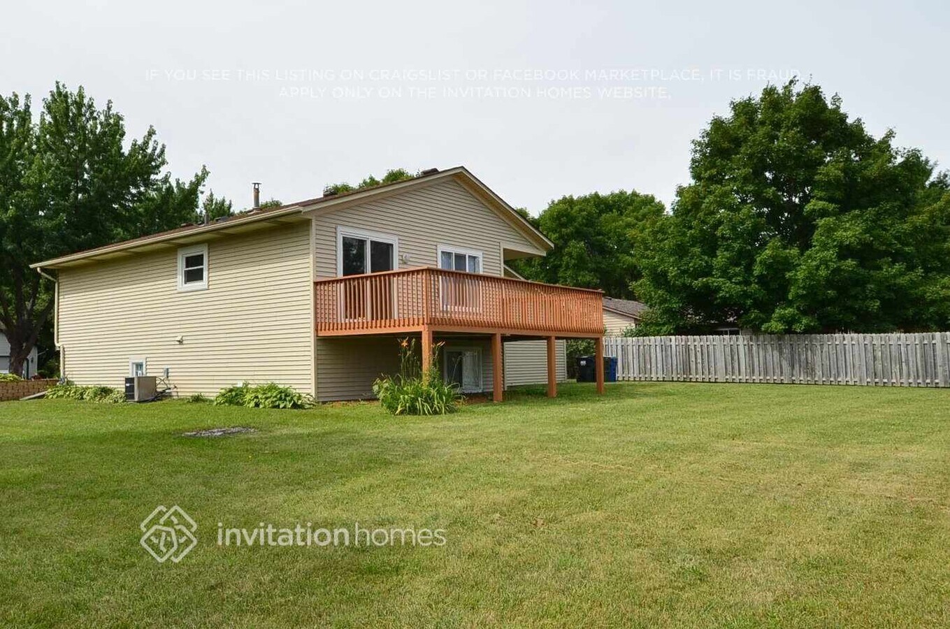 Photo - 9908 108th Pl N