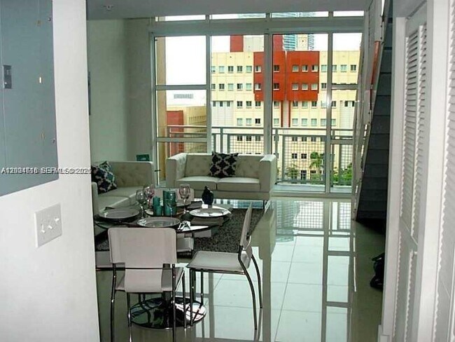Photo - 244 Biscayne Blvd Unit 647