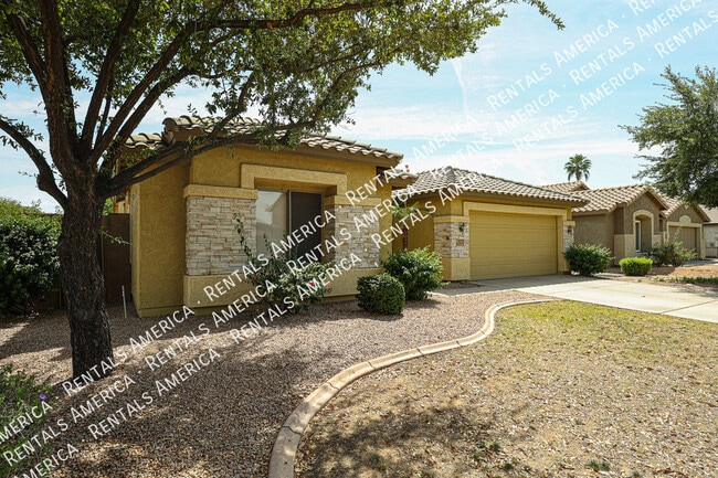 1623 E Wildhorse Pl
