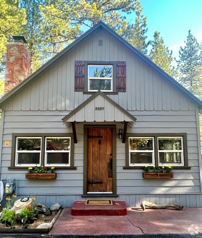 Building Photo - 3327 Fir Ave Rental