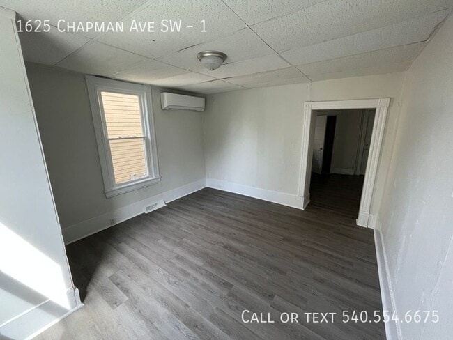 Photo - 1625 Chapman Ave SW Unit 1