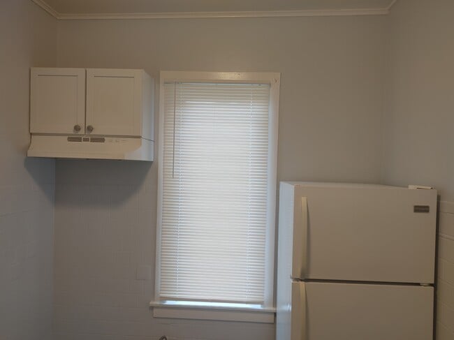 11124 S Eggleston Ave Unit 1st. Floor