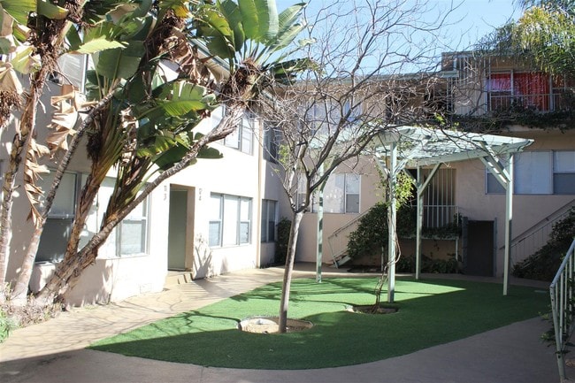 Photo - 4066 Coco Avenue