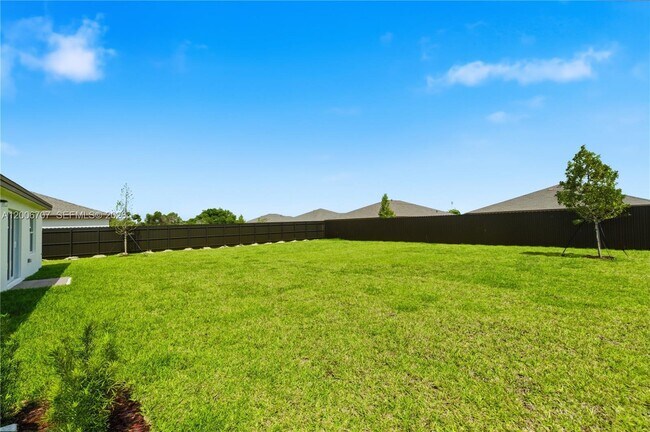 Photo - 17435 SW 285th St