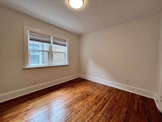 Photo - 934 Curry Ave