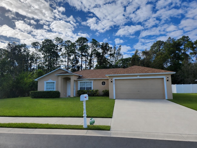 Building Photo - 14980 Coopers Hawk Way