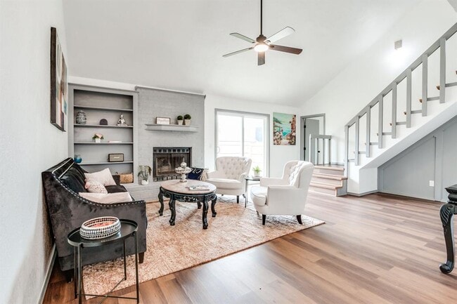 Photo - 8321 Breezewood Dr