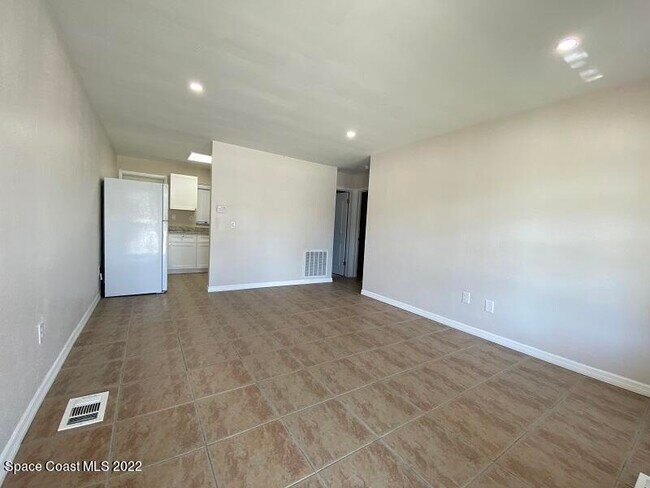 Photo - 128 Adams Ave