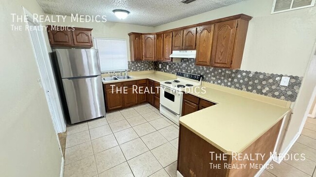 Photo - 1100 Santa Anita St