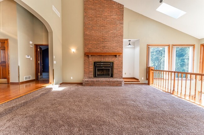 5503 Carrick Ct