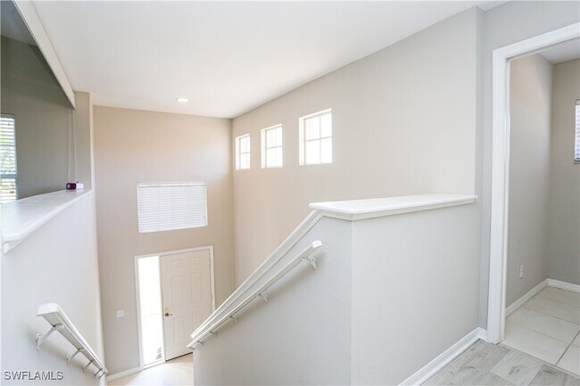 Photo - 5636 Whisperwood Blvd Unidad 1704