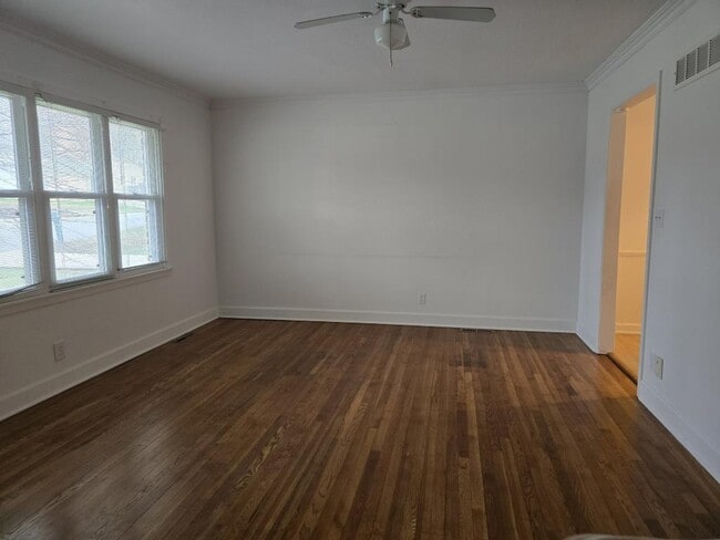 Photo - 1403 NE 75th St