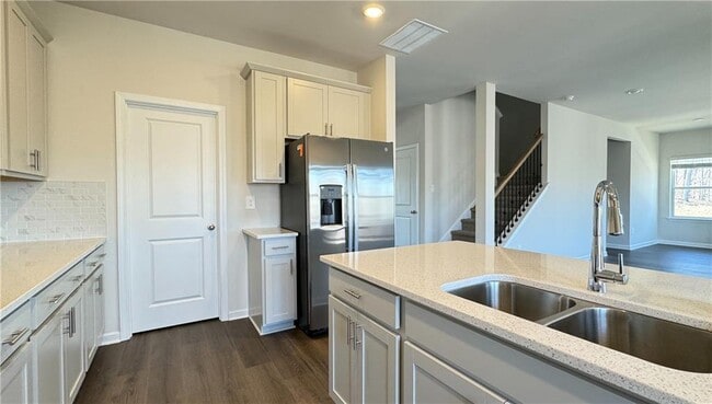 Photo - 228 Water Oak Wy