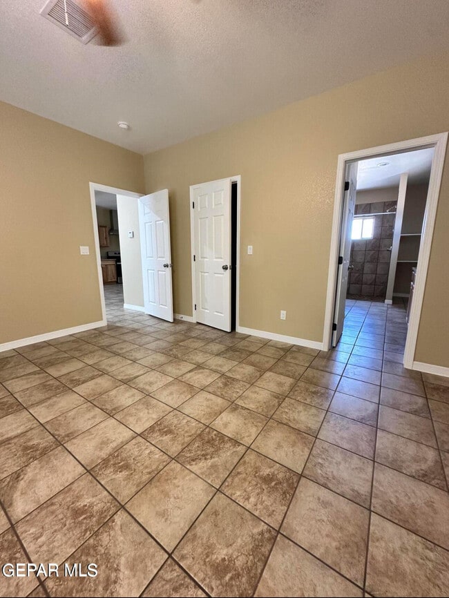 Photo - 14772 Kurthwood