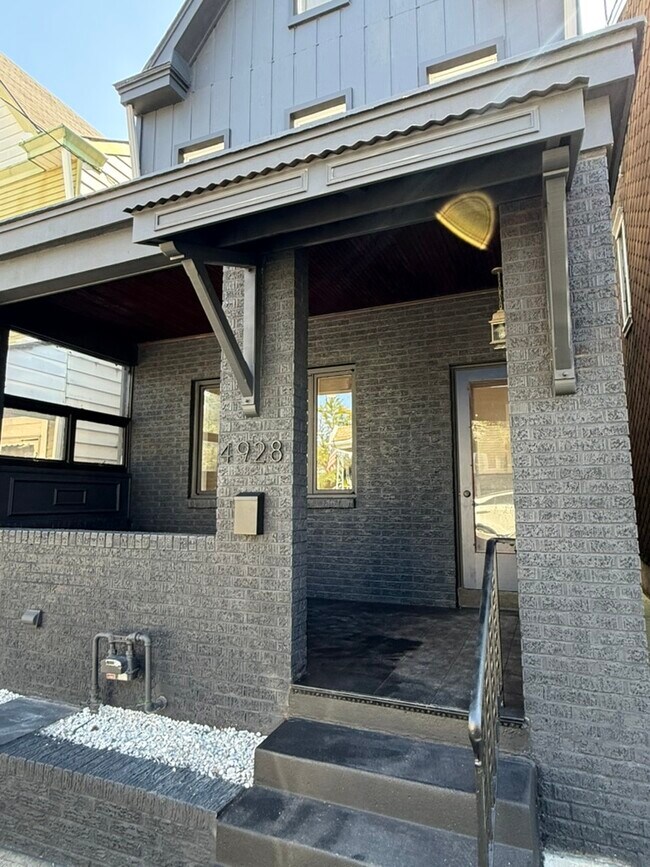 Photo - 4928 Sciota St