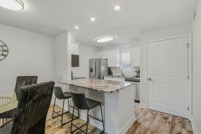 3909 W Cleveland St Unidad SI ID1471503P