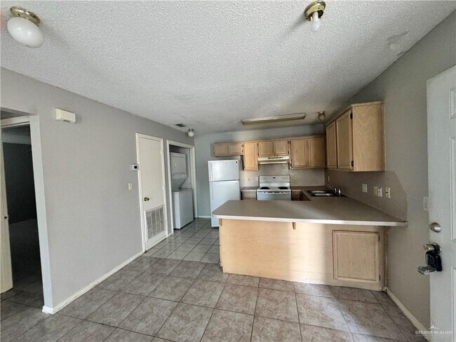 Photo - 9 Oasis Dr Unit 307
