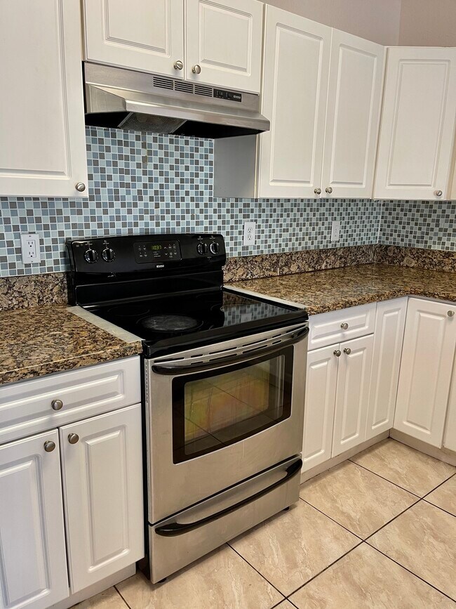 Photo - 17350 NW 67th Ave Unit 109