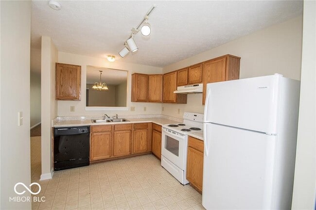 Photo - 5834 Long Ridge Pl