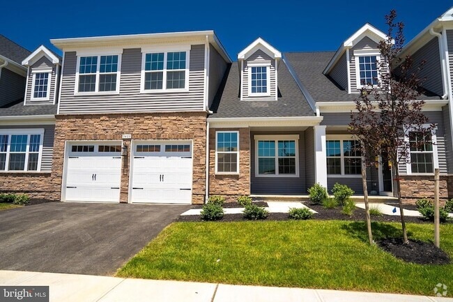 Building Photo - 3403 Jordan Dr Rental