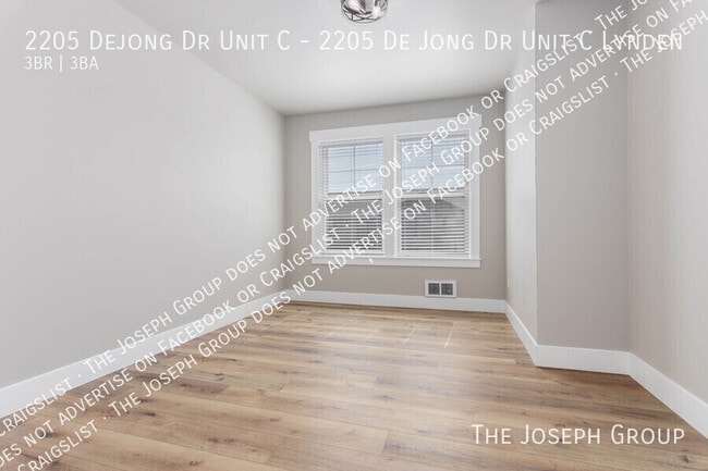 Photo - 2205 Dejong Dr Unit C