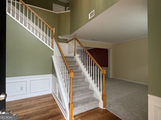 Photo - 15 Suwanee Pass Ln