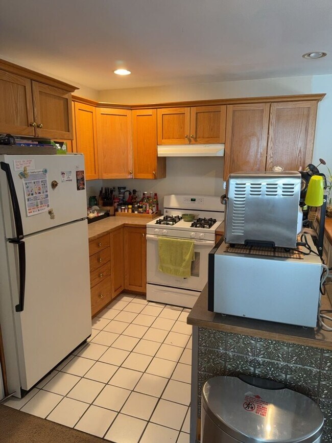 2818-2818 Moore St Unit 2816