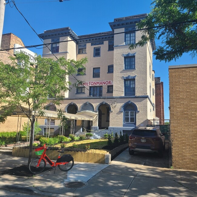 Photo - 2344 Prospect Ave E