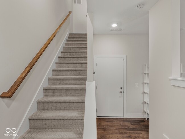 Photo - 1533 Tannery Way