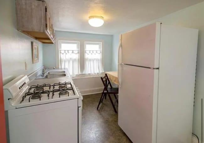 Photo - 2176 Brown Rd Unit Upper