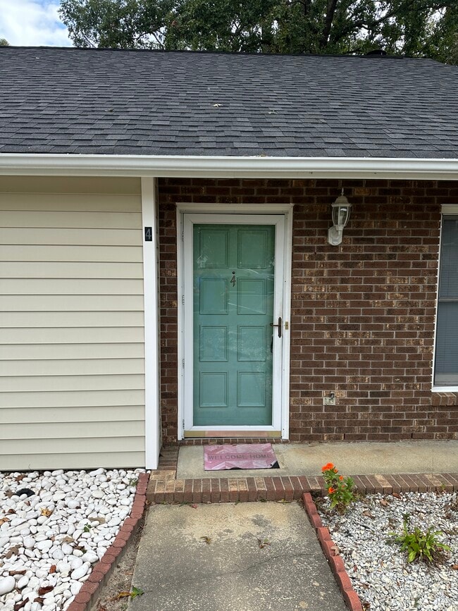 Photo - 2501 Saint Christopher Cir SW