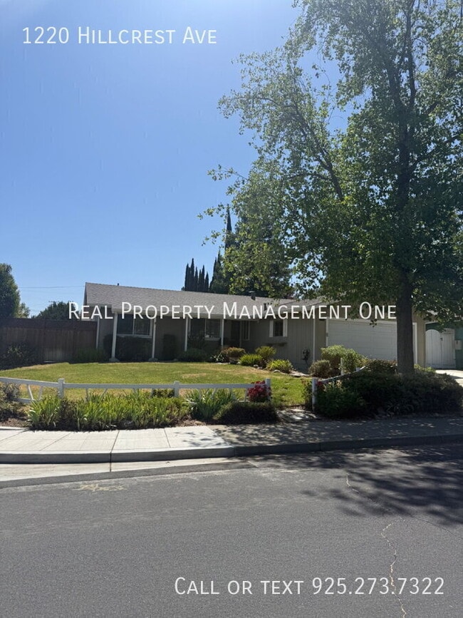 Photo - 1220 Hillcrest Ave