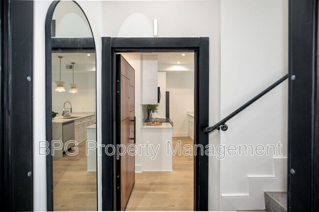 Photo - 3921 W St NW Unit APT 1