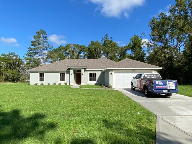 Building Photo - Desirable SW Ocala Neighborhood 4/2/2 *WON...