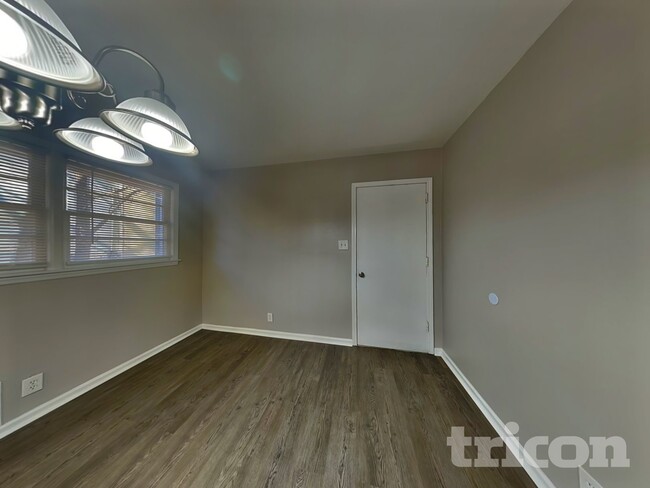 Photo - 4930 Sugar Creek Dr