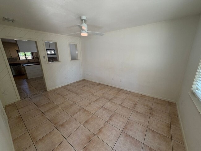 Photo - 299 Anchors Pl