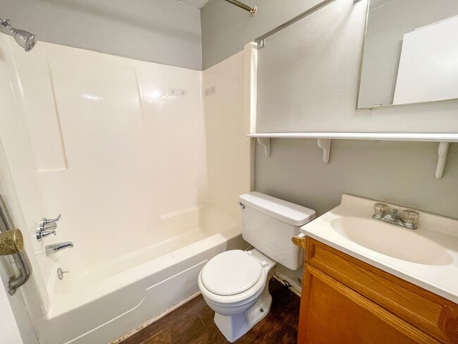 Photo - Close to Everything Unit 1809-1