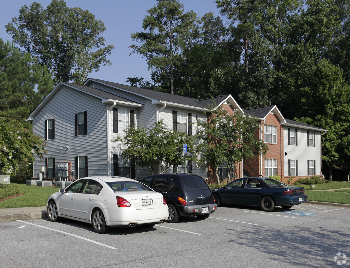 Photo - Holly Village Apartments