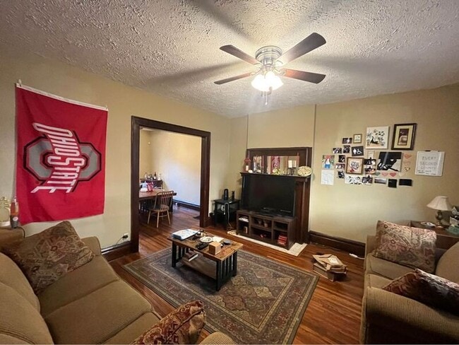 Building Photo - 1115-15 E 18th Ave