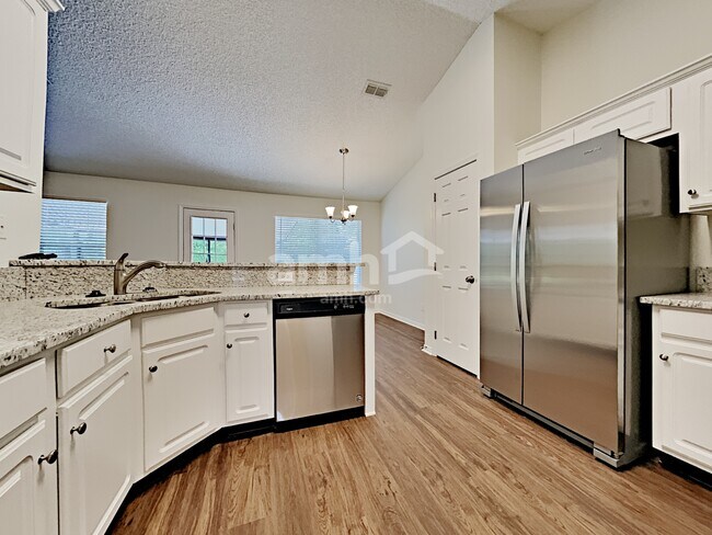 Photo - 5359 Vivera Ln