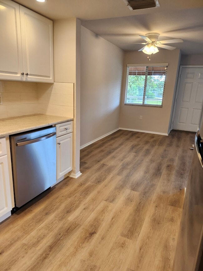 Photo - 3130 Seasons Way Unit 401