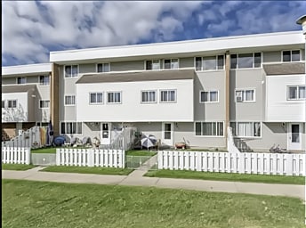 Building Photo - 2908-116A 116a Ave NW