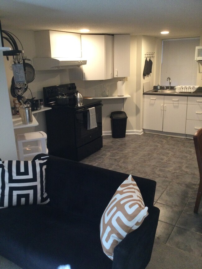 Photo - 2929 Ordway St NW Unidad NA