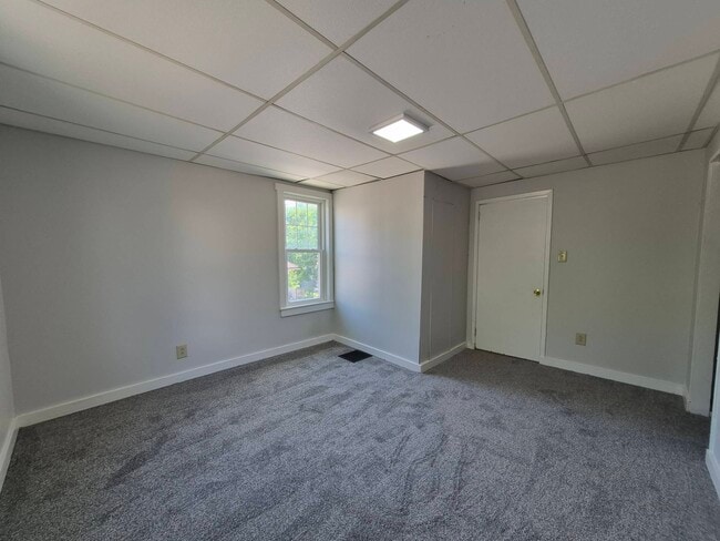 Photo - 47 N Main St