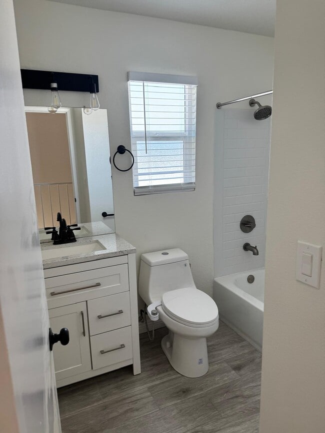 Full Bathroom - 1243 W 164th St Apartments Unit D