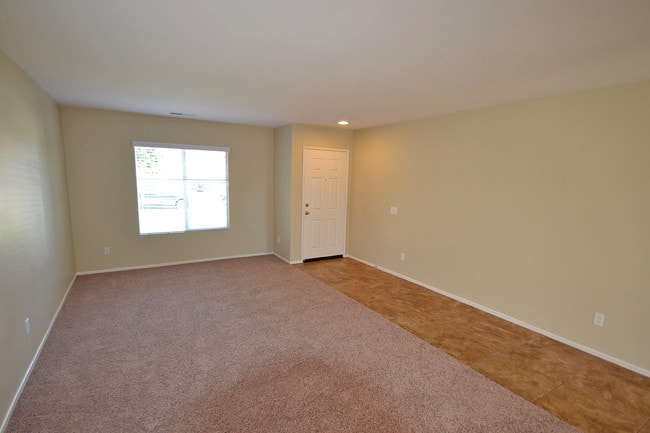 Photo - 25375 Mountain Springs St