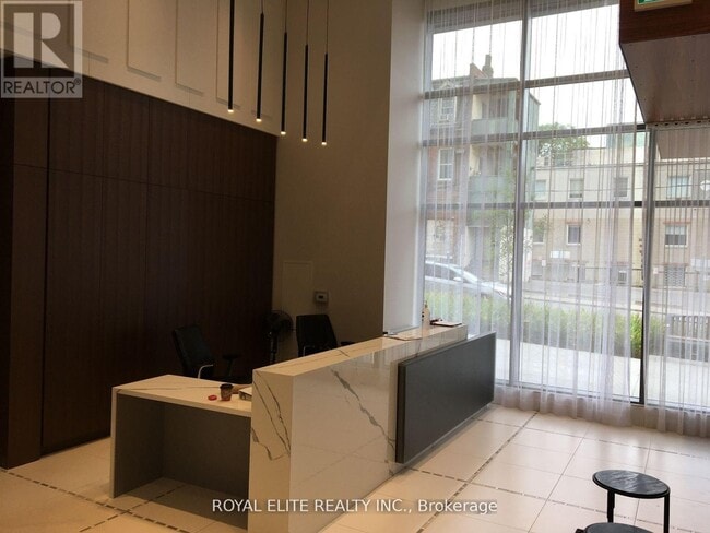 Photo - 181 Bedford Rd Unité 1010