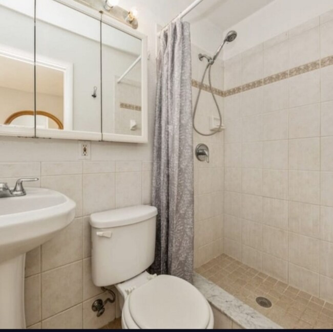 Photo - 4949 Belvedere Rd